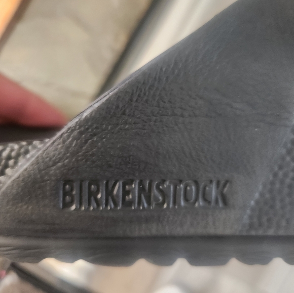 Birkenstock Gizeh Essentials Eva Black Sandals size 40 - Picture 5 of 7